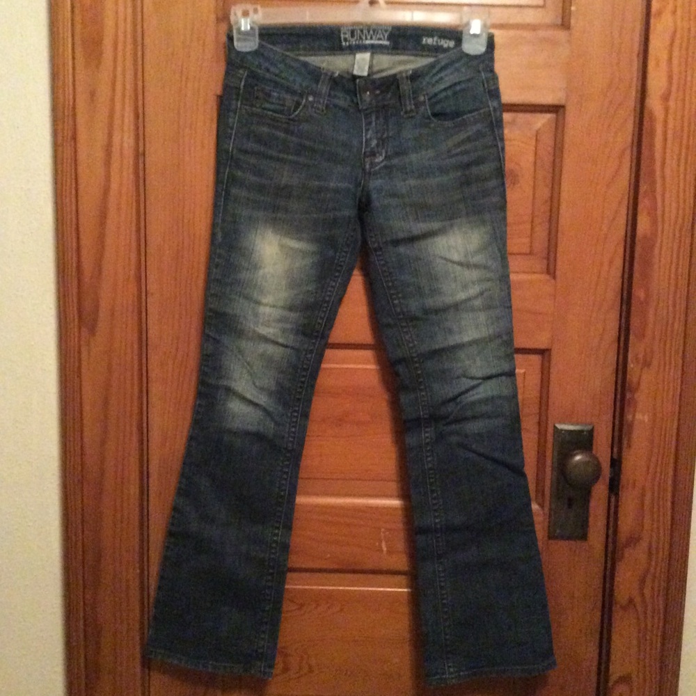 Refuge jeans